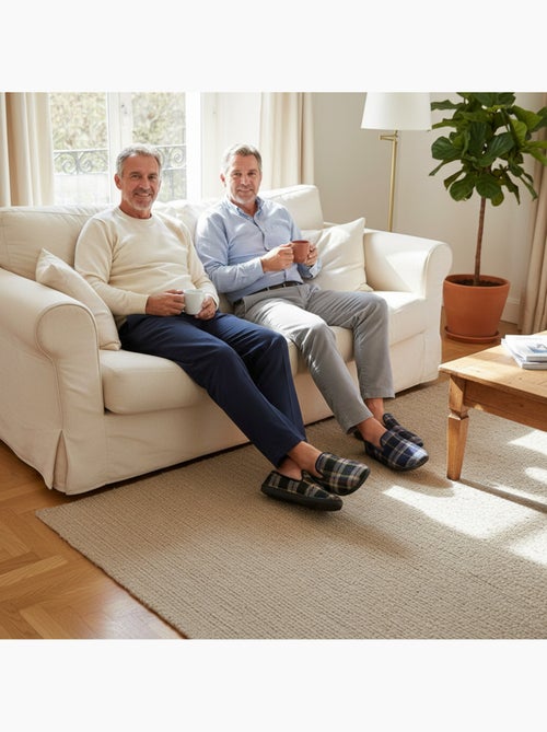 Ozabi pack de 2 paires pantoufles charentaises homme fabriquées en espagne - Kiabi Ozabi pack de 2 paires pantoufles charentaises homme fabriquées en espagne - Kiabi