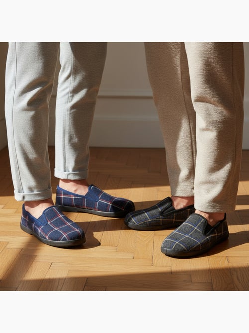 Ozabi pantoufles charentaises homme pack de 2 paires semelle antidérapante - Kiabi Ozabi pantoufles charentaises homme pack de 2 paires semelle antidérapante - Kiabi