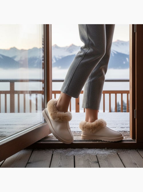 Ozabi pantoufles femme hiver scandinave, semelle crantée intérieur extérieur - Kiabi Ozabi pantoufles femme hiver scandinave, semelle crantée intérieur extérieur - Kiabi