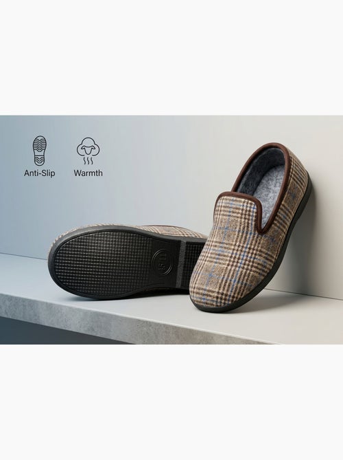 Ozabi pantoufles homme charentaises chaudes antidérapantes - Kiabi Ozabi pantoufles homme charentaises chaudes antidérapantes - Kiabi
