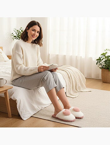 Ozabi pantoufles ouvertes femme, fourrure synthétique, cœur effet 3d