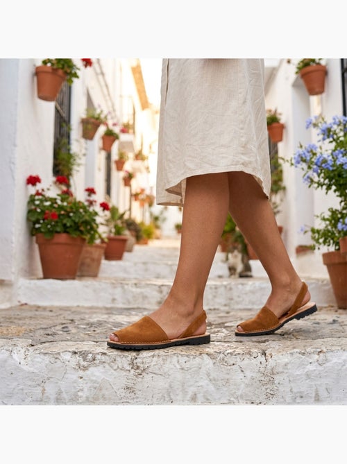 Ozabi sandales menorquines cuir véritable espagne - Kiabi Ozabi sandales menorquines cuir véritable espagne - Kiabi