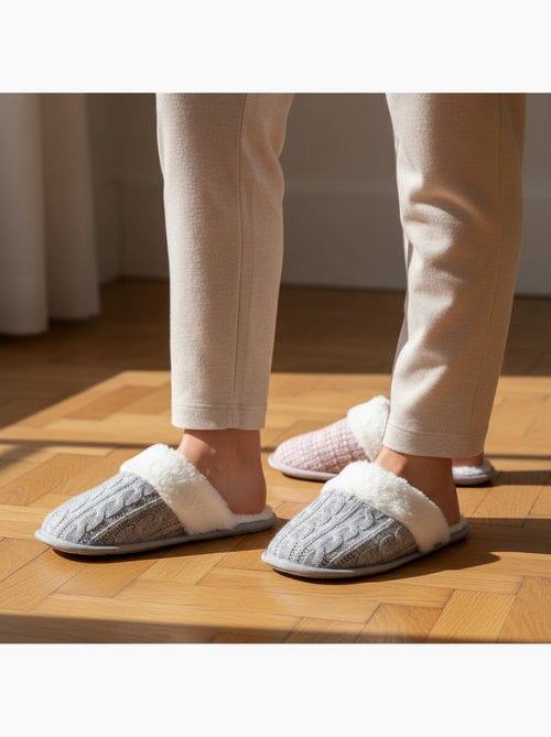 OZABI Set 2 paar dames muiltjes gebreide twist bont rand - Kiabi OZABI Set 2 paar dames muiltjes gebreide twist bont rand - Kiabi