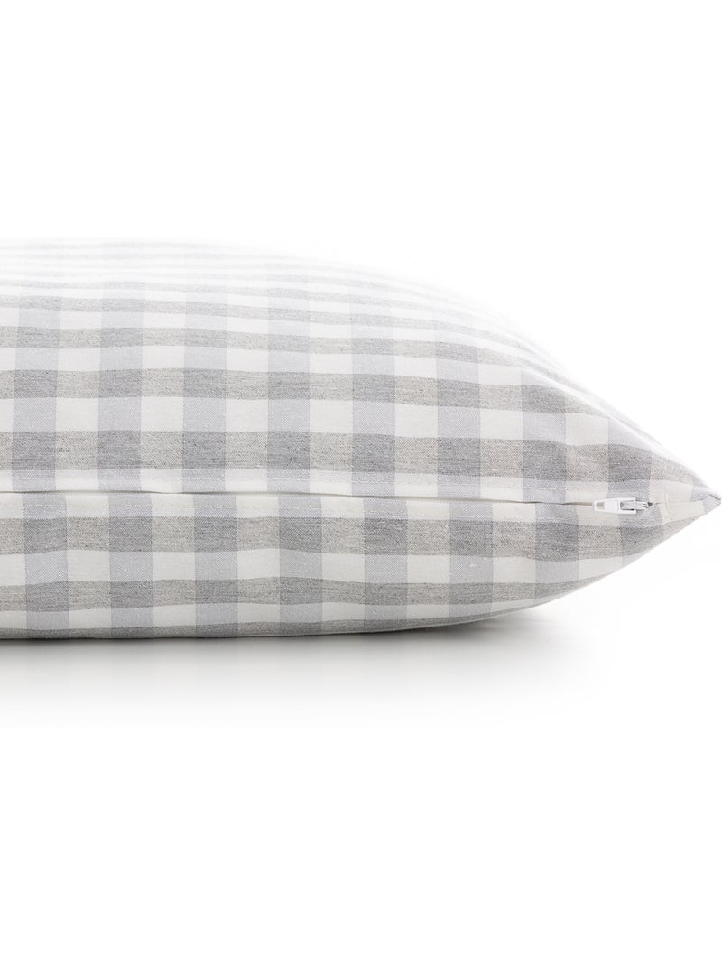 Pack de deux housses de coussin à carreaux vichy, en tissu imperméable -  Gamusi. Gris clair - Kiabi