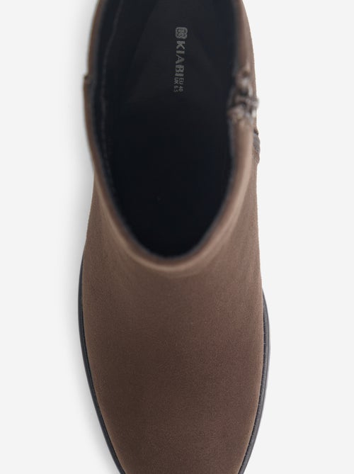 Paire de boots à talon - Kiabi Paire de boots à talon - Kiabi