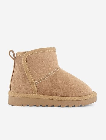 Paire de boots fourrées en suédine
