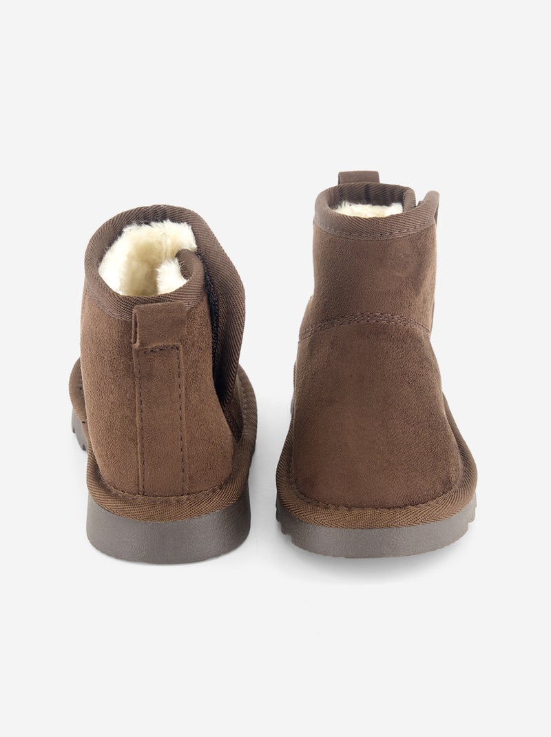Paire de boots fourrées en suédine Marron - Kiabi