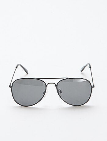 Paire de lunettes de soleil style aviateur