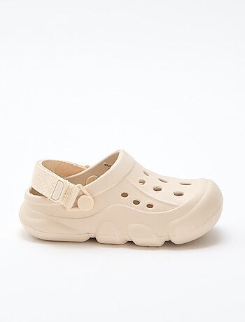 Paire de mules de plage fermées unie