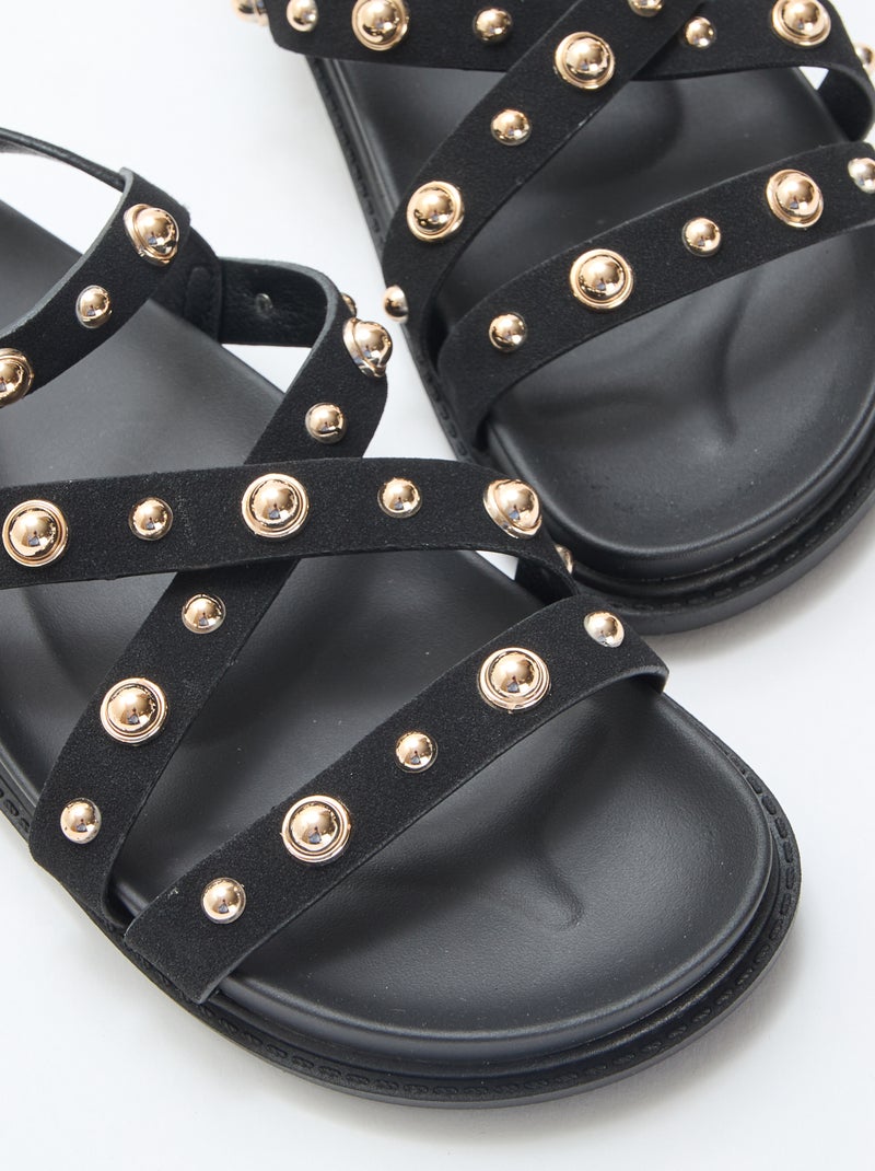 Paire de sandales à plateforme avec brides clous Noir - Kiabi