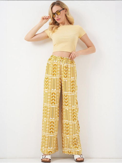 Palazzo-broek met hoge taille en geometrische strepen bdart - Kiabi Palazzo-broek met hoge taille en geometrische strepen bdart - Kiabi
