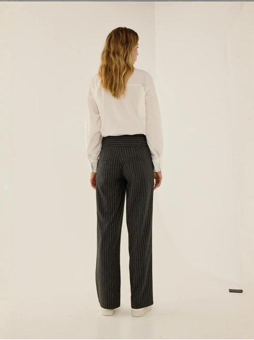 Pantalon à fines rayures jennifer hiccup - Kiabi Pantalon à fines rayures jennifer hiccup - Kiabi