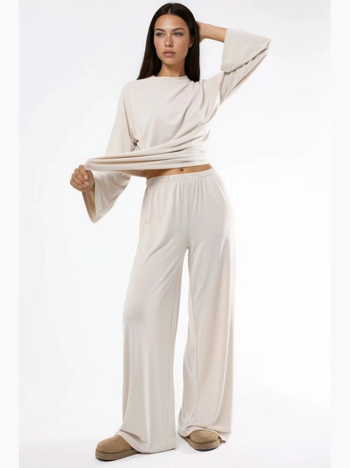 Pantalon à jambe droite à enfiler busem - Kiabi Pantalon à jambe droite à enfiler busem - Kiabi