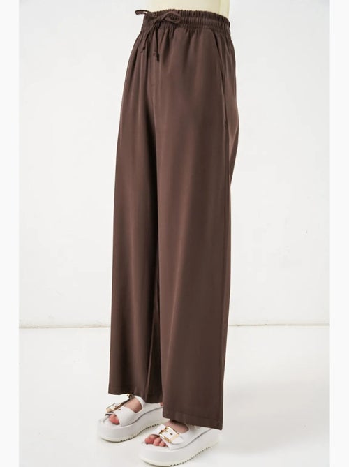 Pantalon à jambe large taille haute avec poche bdart - Kiabi Pantalon à jambe large taille haute avec poche bdart - Kiabi