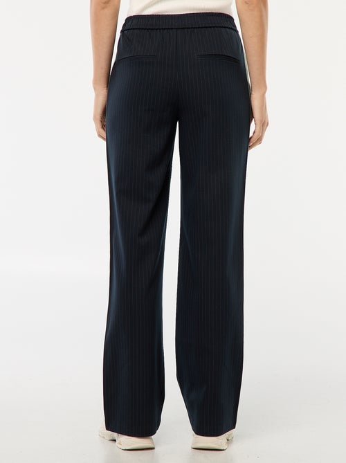 Pantalon à pinces avec bandes sur le côté - Kiabi