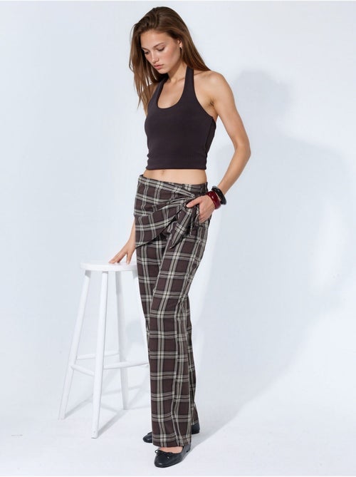 Pantalon à taille haute, carreaux, jambe large hiccup - Kiabi Pantalon à taille haute, carreaux, jambe large hiccup - Kiabi