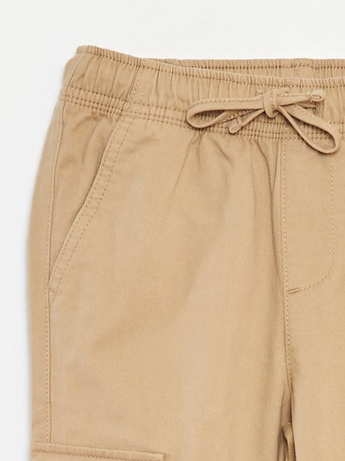 Pantalon avec poches et taille ajustable - Kiabi