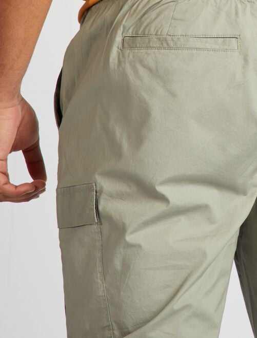 Pantalon avec poches sur les côtés - Kiabi
