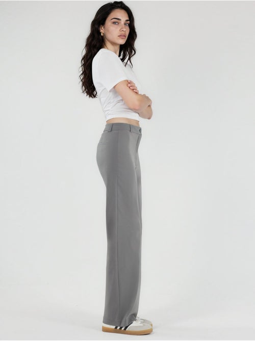 Pantalon bengaline à jambe droite taille haute hiccup - Kiabi Pantalon bengaline à jambe droite taille haute hiccup - Kiabi