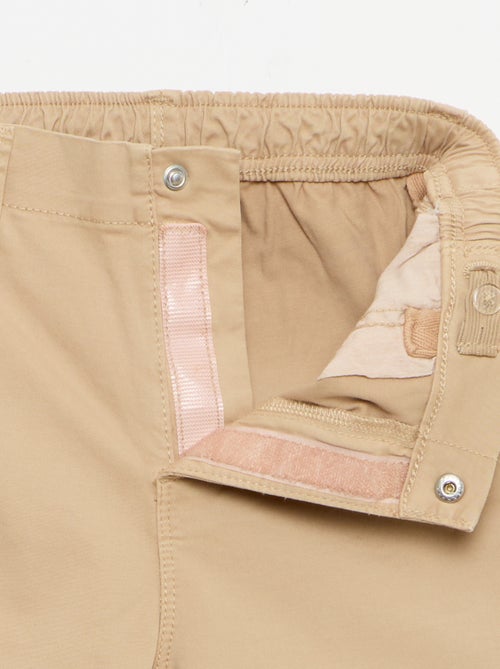 Pantalon chino - collection facile à enfiler - Kiabi Pantalon chino - collection facile à enfiler - Kiabi
