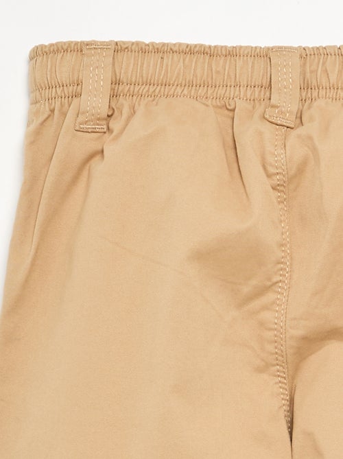 Pantalon chino - collection facile à enfiler - Kiabi Pantalon chino - collection facile à enfiler - Kiabi