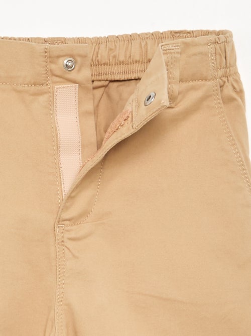 Pantalon chino - collection facile à enfiler - Kiabi Pantalon chino - collection facile à enfiler - Kiabi