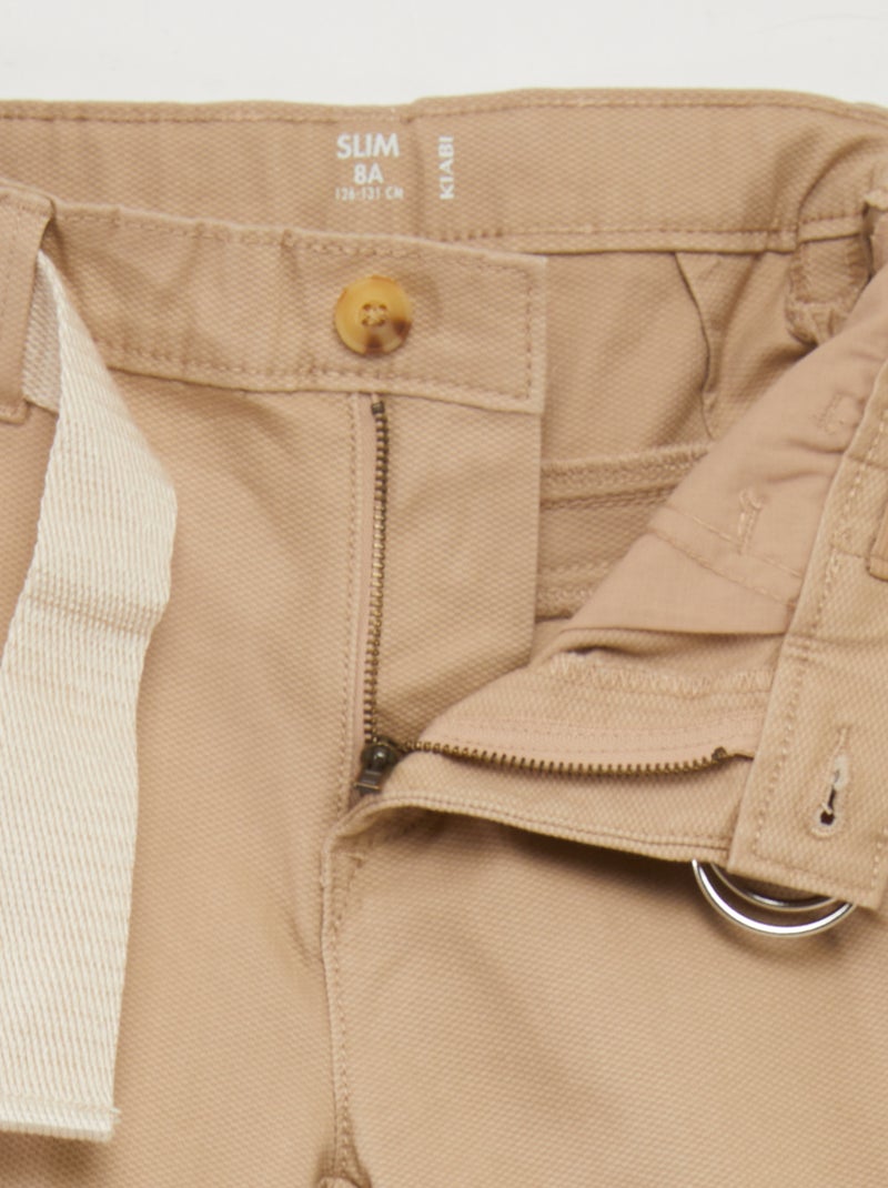 Pantalon chino en twill avec ceinture Beige - Kiabi