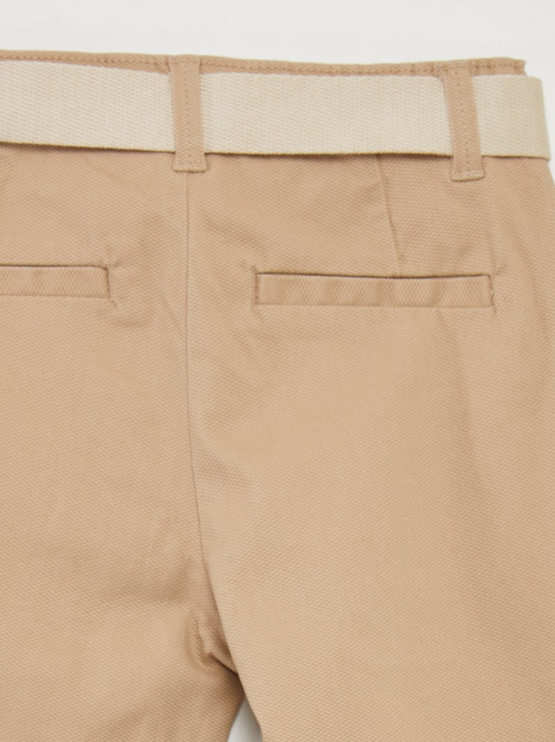 Pantalon chino en twill avec ceinture Beige - Kiabi