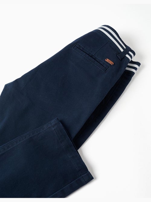 Pantalon chino slim en sergé avec bande rayée - Kiabi Pantalon chino slim en sergé avec bande rayée - Kiabi
