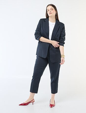 Pantalon cigarette avec ouverture par crochet et zippée