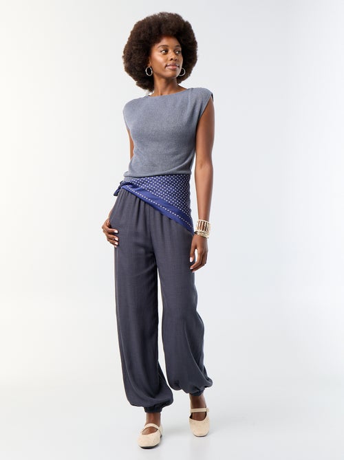 Pantalon coupe balloon uni avec 2 poches - Kiabi Pantalon coupe balloon uni avec 2 poches - Kiabi