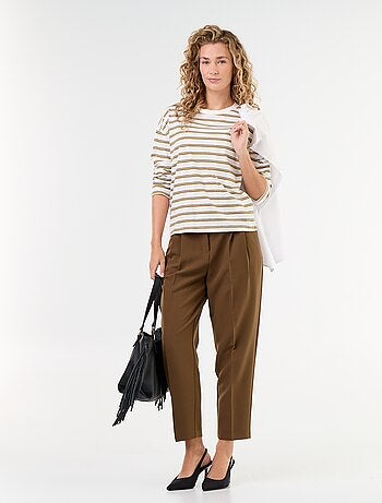 Pantalon coupe carotte taille haute
