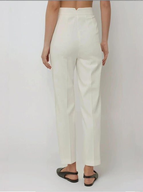 Pantalon coupe droite sur mesure haut de gamme avec poches hiccup - Kiabi Pantalon coupe droite sur mesure haut de gamme avec poches hiccup - Kiabi