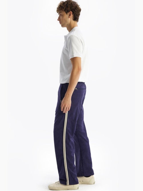 Pantalon de costume homme en maille, jambe droite giesto - Kiabi Pantalon de costume homme en maille, jambe droite giesto - Kiabi