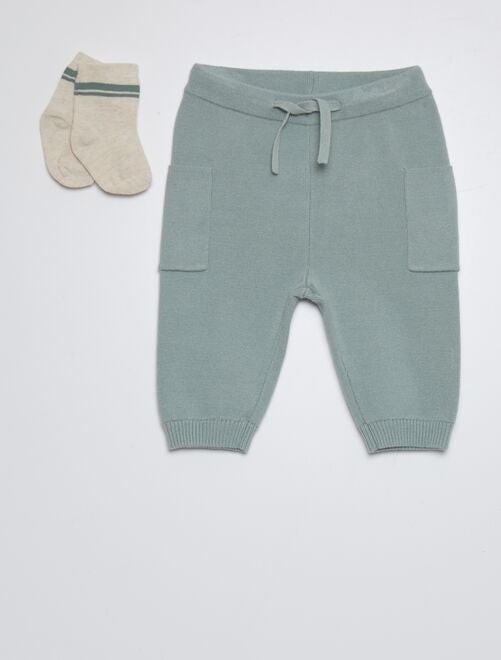Pantalon de jogging avec poches plaquées + chaussettes - Kiabi