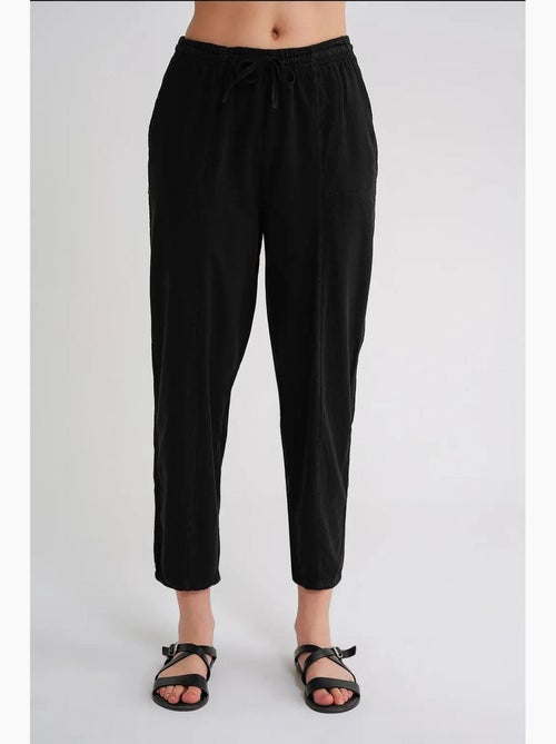Pantalon de jogging en lin mélangé avec cordon de serrage à la taille mixray - Kiabi Pantalon de jogging en lin mélangé avec cordon de serrage à la taille mixray - Kiabi