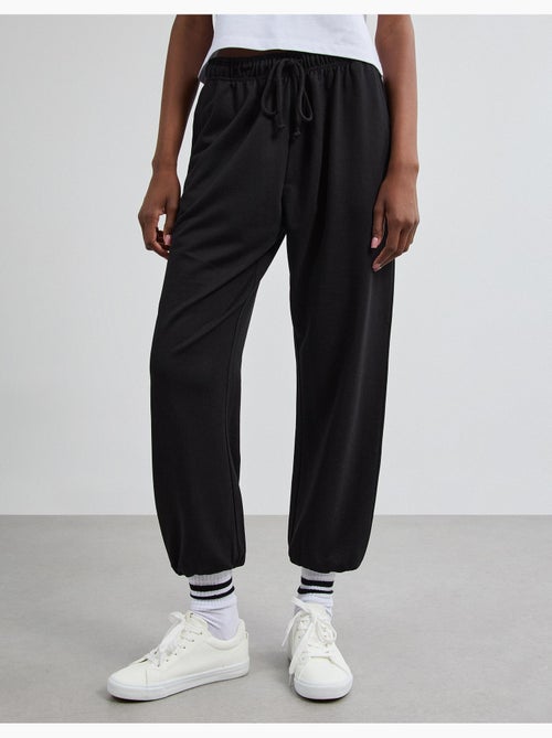 Pantalon de jogging en moelleux, mo fashion - Kiabi Pantalon de jogging en moelleux, mo fashion - Kiabi