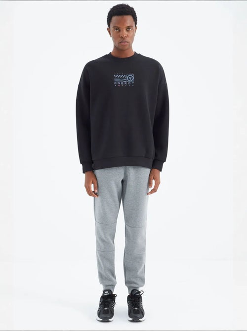 Pantalon de jogging homme coupe décontractée en molleton tommy - Kiabi Pantalon de jogging homme coupe décontractée en molleton tommy - Kiabi