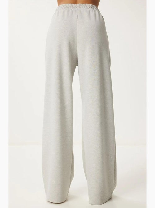 Pantalon de jogging jambe large à taille à cordon istanbul - Kiabi Pantalon de jogging jambe large à taille à cordon istanbul - Kiabi