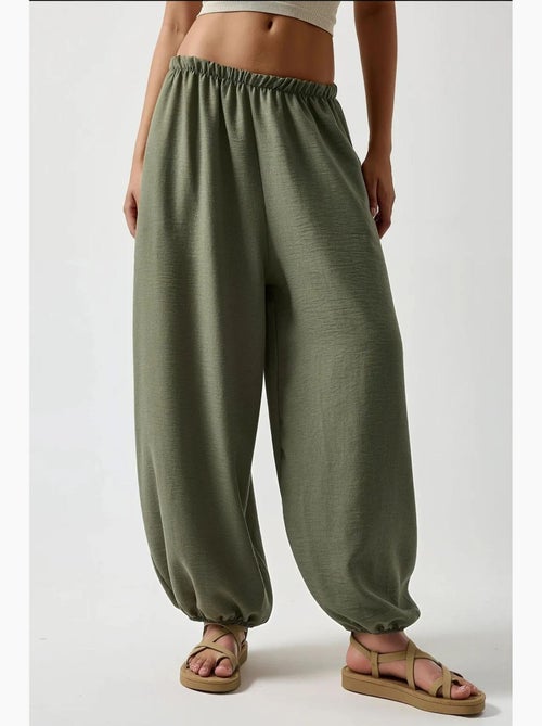 Pantalon de jogging taille basse coupe ample hiccup - Kiabi Pantalon de jogging taille basse coupe ample hiccup - Kiabi
