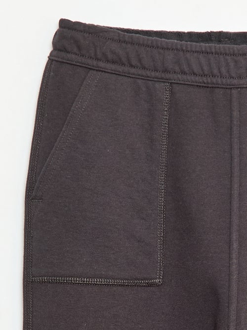 Pantalon de jogging uni avec 2 poches - Kiabi Pantalon de jogging uni avec 2 poches - Kiabi