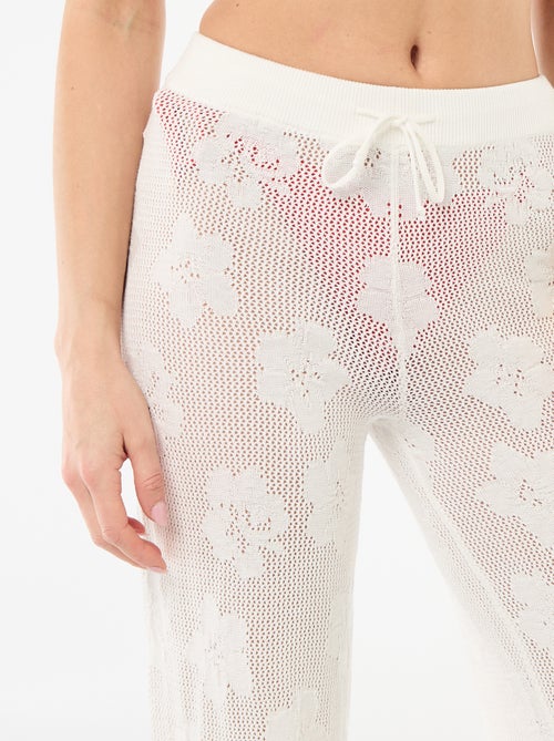 Pantalon de plage maille crochet fleuri - Kiabi