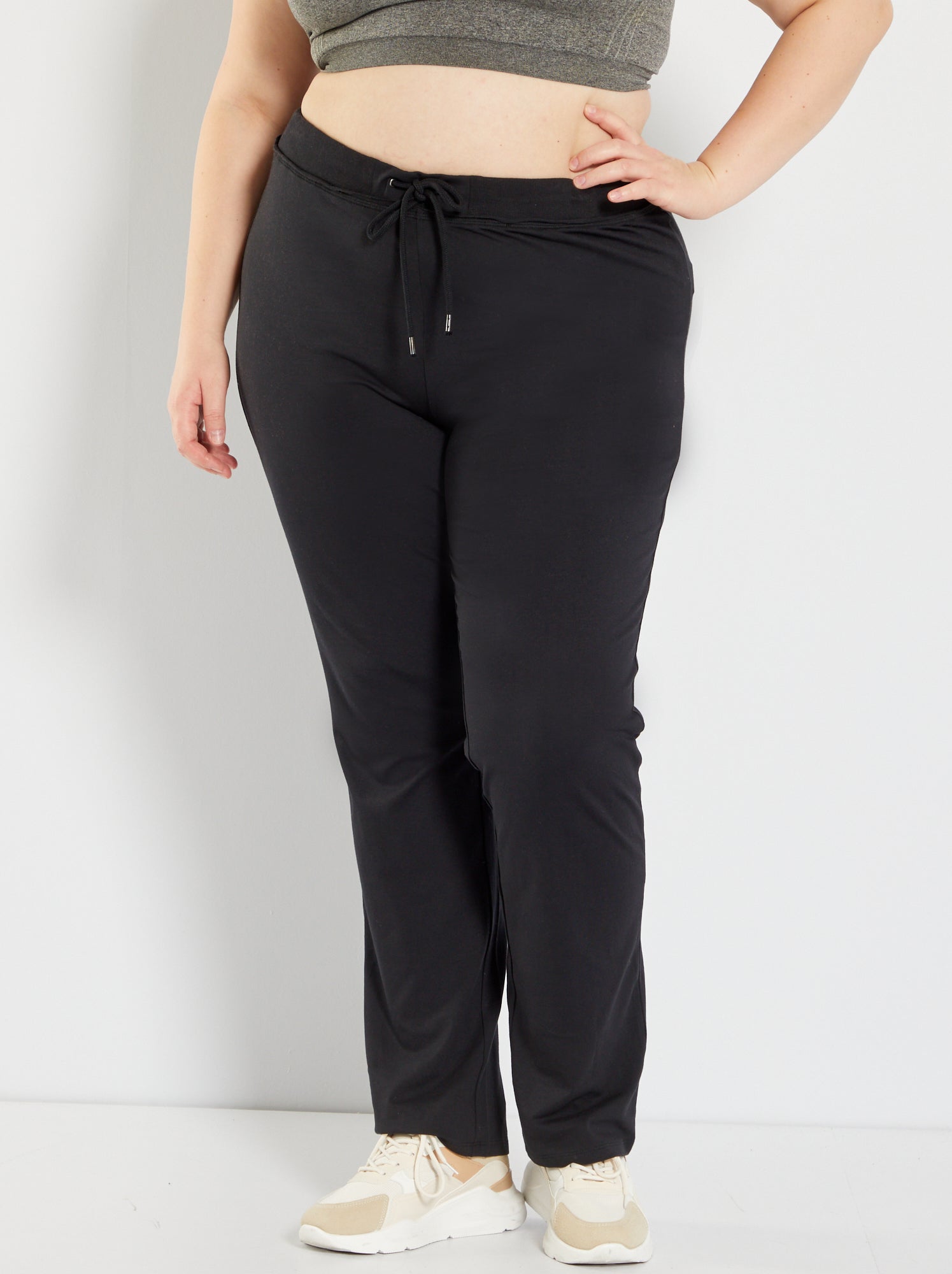 Pantalon de sport femme grande taille sale