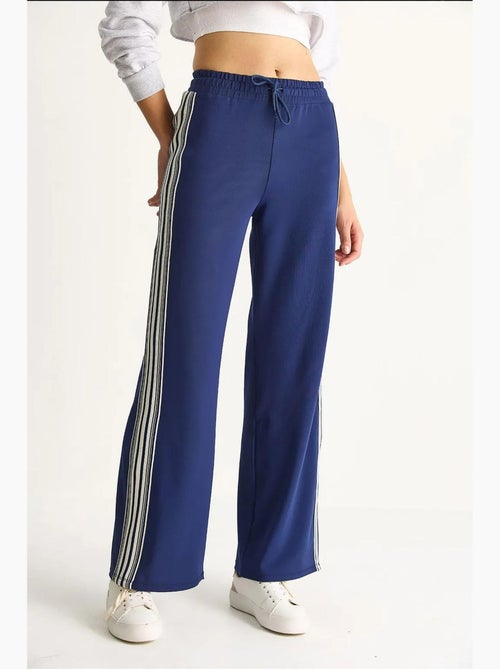 Pantalon de survêtement à enfiler à jambe large lucci - Kiabi Pantalon de survêtement à enfiler à jambe large lucci - Kiabi