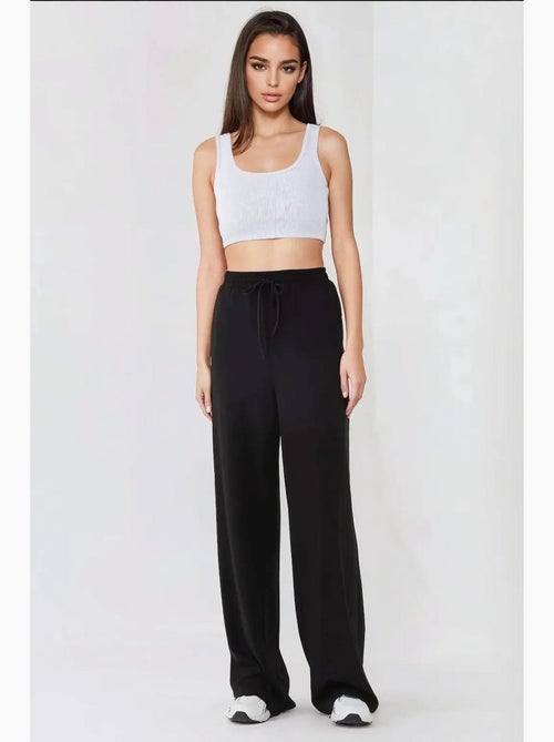 Pantalon de survêtement à jambe large et taille élastique hiccup - Kiabi Pantalon de survêtement à jambe large et taille élastique hiccup - Kiabi