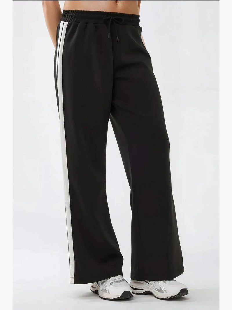 Pantalon de survêtement à rayures à jambes larges hiccup Noir - Kiabi
