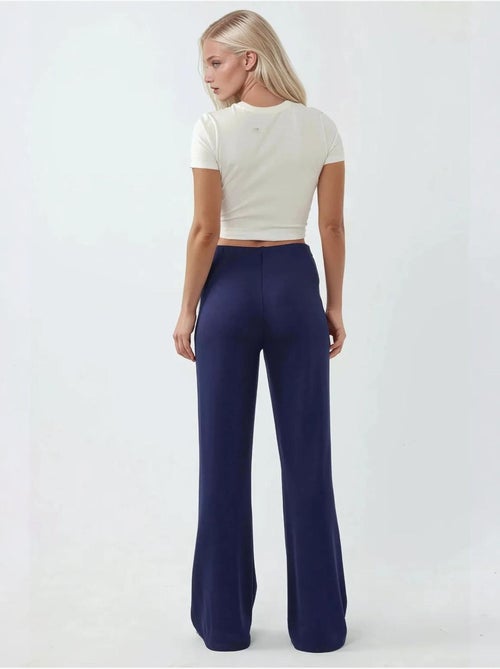 Pantalon de survêtement coupe droite en modal, coupe décontractée hiccup - Kiabi Pantalon de survêtement coupe droite en modal, coupe décontractée hiccup - Kiabi