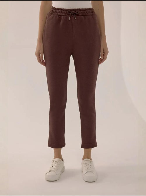 Pantalon de survêtement slim fit à cordon hiccup - Kiabi Pantalon de survêtement slim fit à cordon hiccup - Kiabi