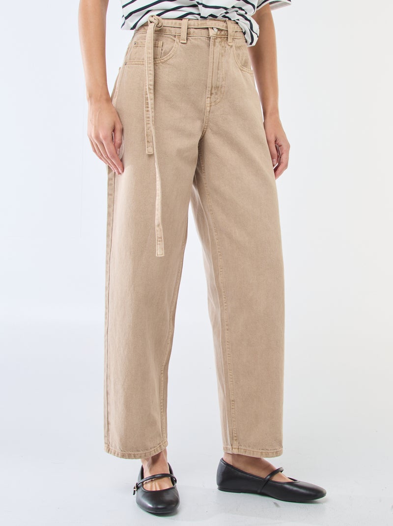 Pantalon denim barrel fit uni avec nœud Beige - Kiabi