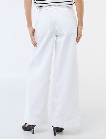 Pantalon denim taille haute et coupe large